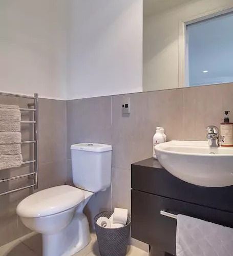  at 8 Cheltenham Street, Merivale, Christchurch City, Canterbury