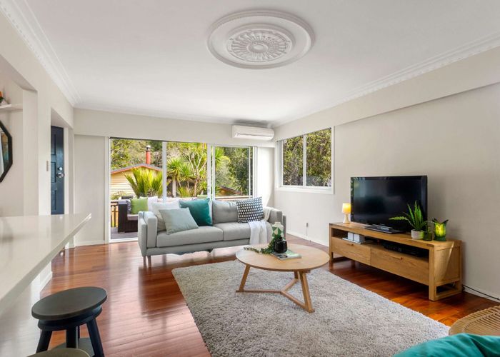  at 20 Daffodil Street, Titirangi, Auckland
