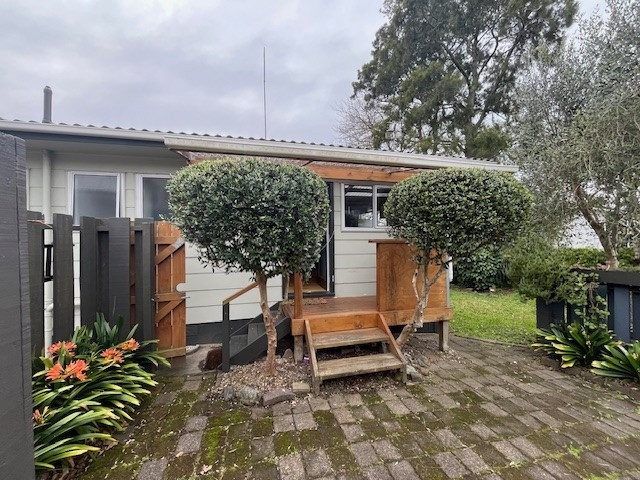  at 8B Putney Place, Ranui, Waitakere City, Auckland