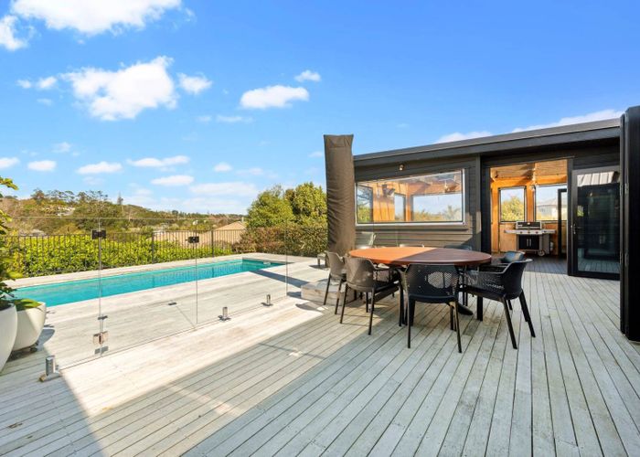  at 17 Wainoni Heights, Greenhithe, North Shore City, Auckland