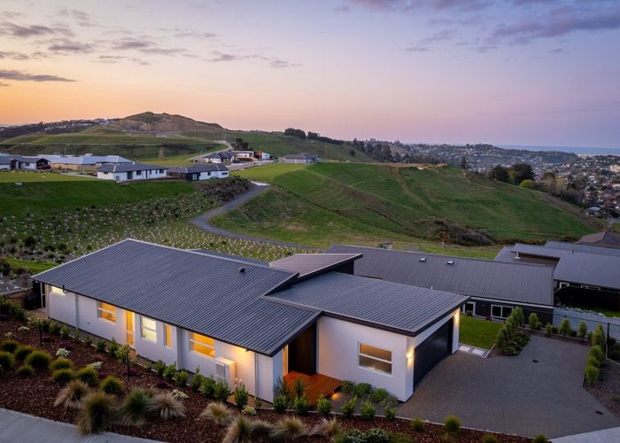  at 18 Vista Drive, Bishopdale, Nelson