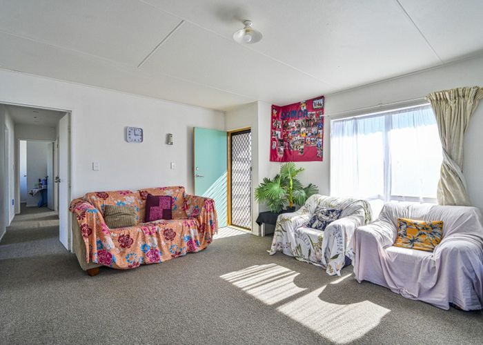  at 8A Arklow Place, Flaxmere, Hastings