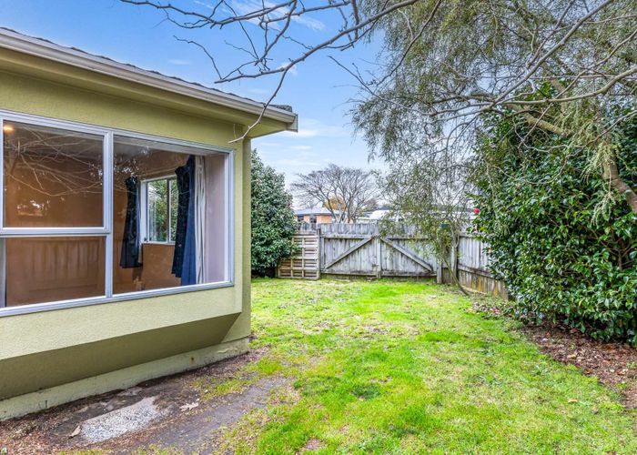  at 2/2 Laughton Street, Lake Taupo, Taupo, Waikato