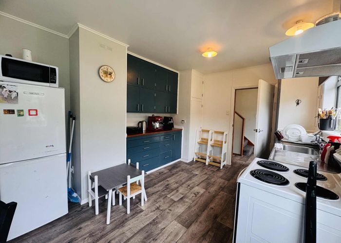  at 2/18 Eldon Grove, Taita, Lower Hutt