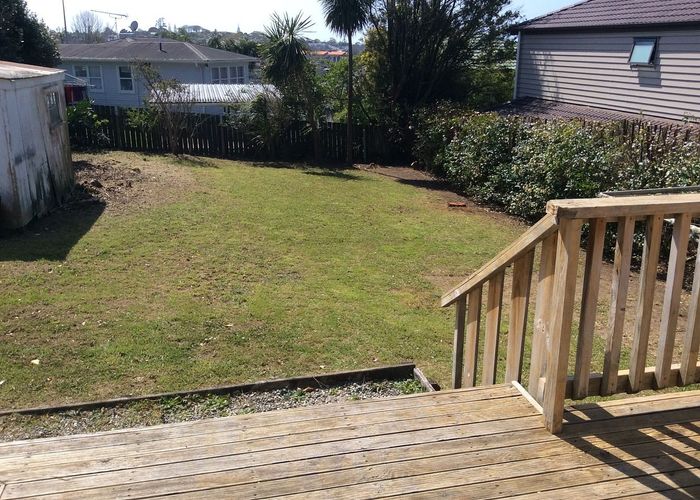  at 10 Andrew Road, Howick, Manukau City, Auckland