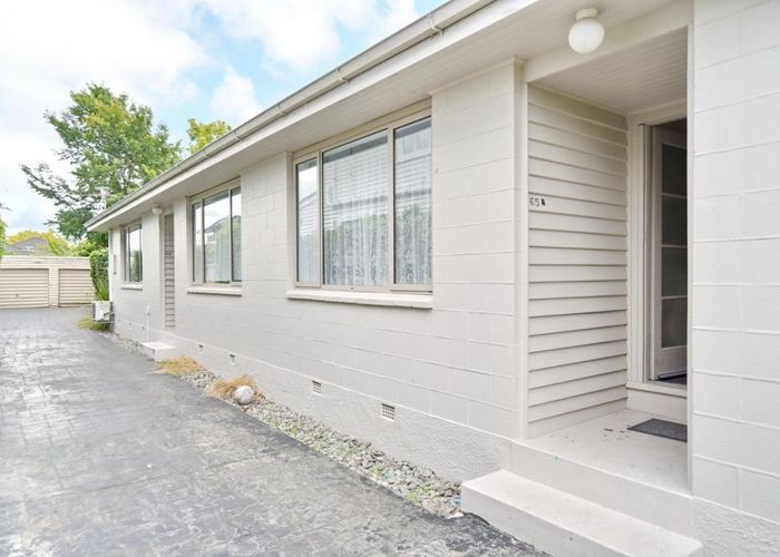  at 1/65 Knowles Street, St Albans, Christchurch
