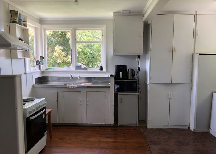  at 49 Kawiti Avenue, Point England, Auckland City, Auckland