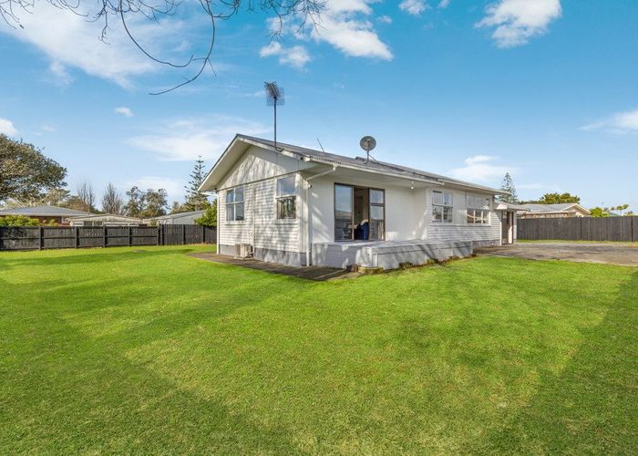  at 9 Kambalda Street, Mangere Bridge, Manukau City, Auckland