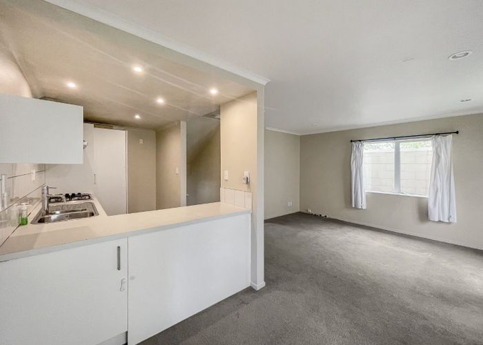  at 2/16 Black Rock Road, Newlands, Wellington, Wellington