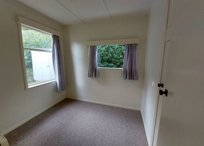  at 35B Bassett Road, Johnsonville, Wellington, Wellington