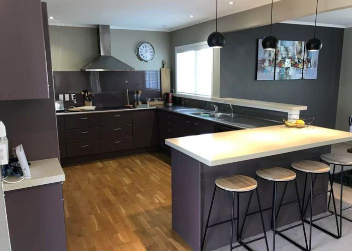  at 29 Bradbury Road, Botany Downs, Manukau City, Auckland