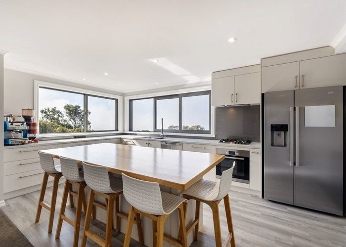  at 170 Mount Pleasant Road, Mount Pleasant, Christchurch City, Canterbury