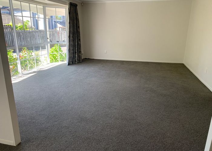  at 2/62 Walford Road, Point Chevalier, Auckland City, Auckland