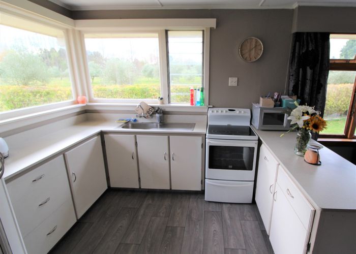  at 930 Alma-Maheno Road, Reidston