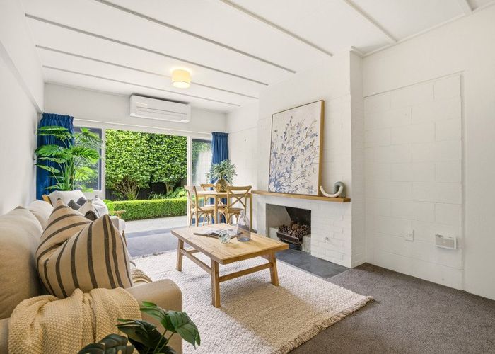  at 1/158 Papanui Road, Merivale, Christchurch City, Canterbury