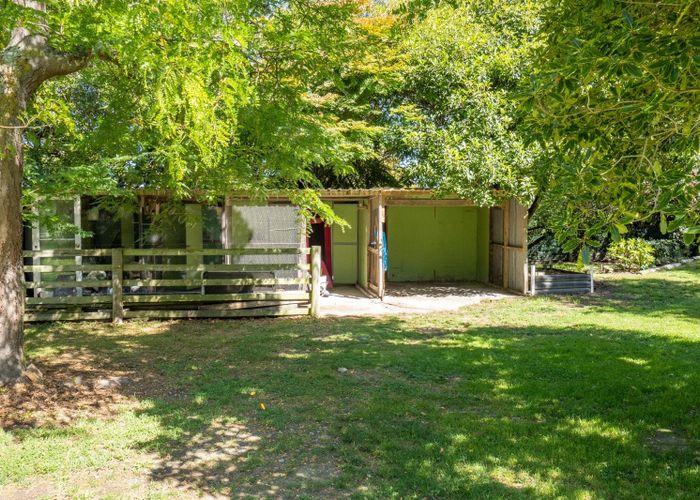  at 16 Keenans Road, Elgin, Ashburton