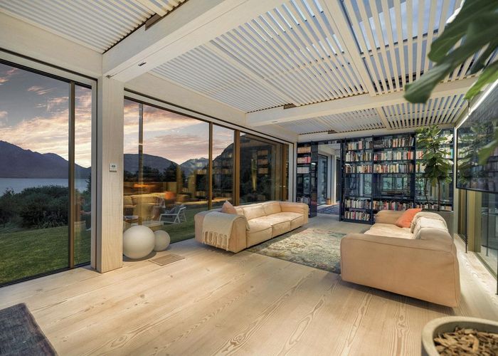  at 4 Fishermans Lane, Mount Creighton, Queenstown
