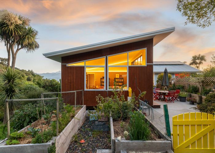 at 46 Cornwall Road, Lyttelton, Banks Peninsula, Canterbury