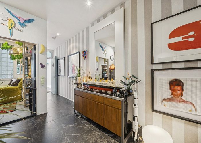  at 4 - 3 Holland Street, Te Aro, Wellington, Wellington