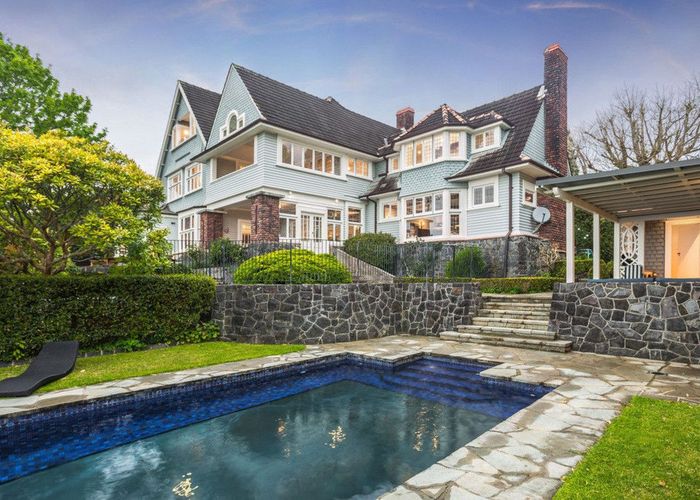  at 6 Garden Road, Remuera, Auckland City, Auckland