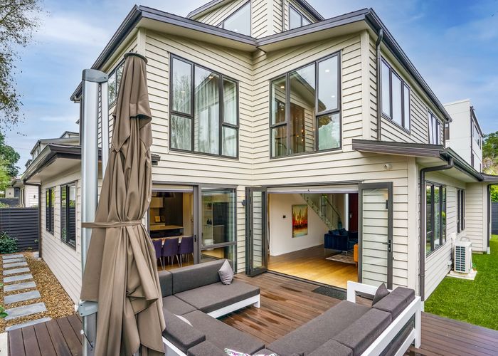  at 7 Allendale Road, Mount Albert, Auckland