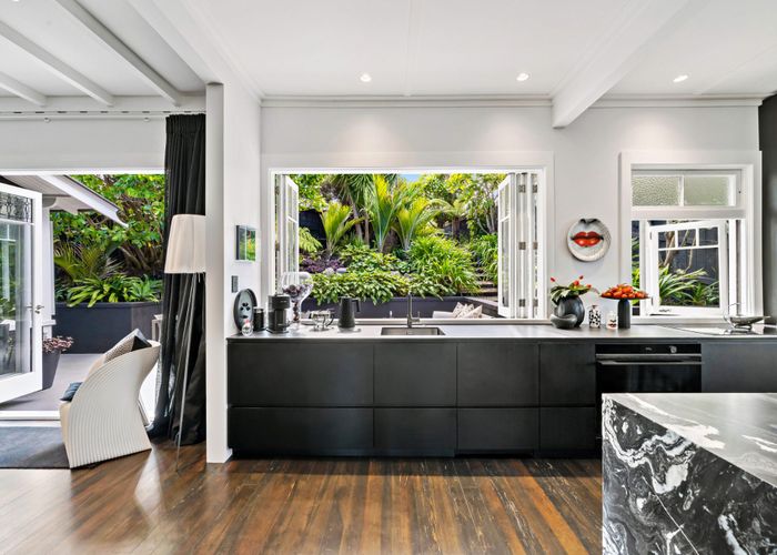  at 20 Seabreeze Road, Narrow Neck, North Shore City, Auckland