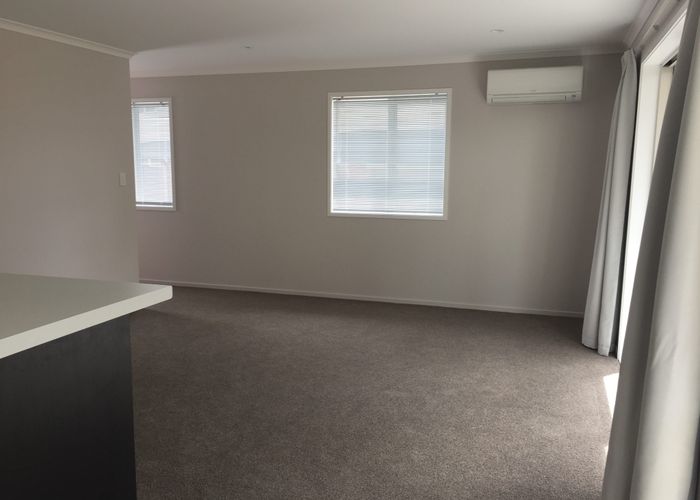  at 4/11 Jones Crescent, Melville, Hamilton, Waikato