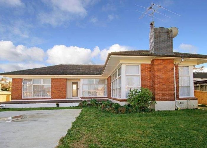  at 18 Nicholson Avenue, Papatoetoe, Auckland