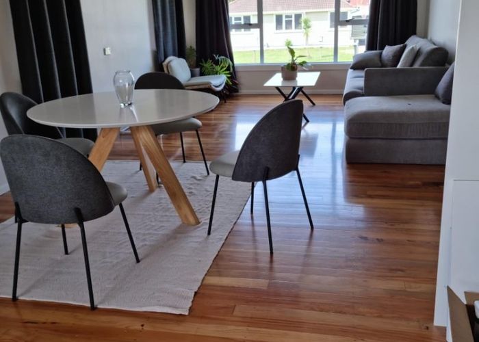  at 14 Mariner Street, Mangere, Auckland
