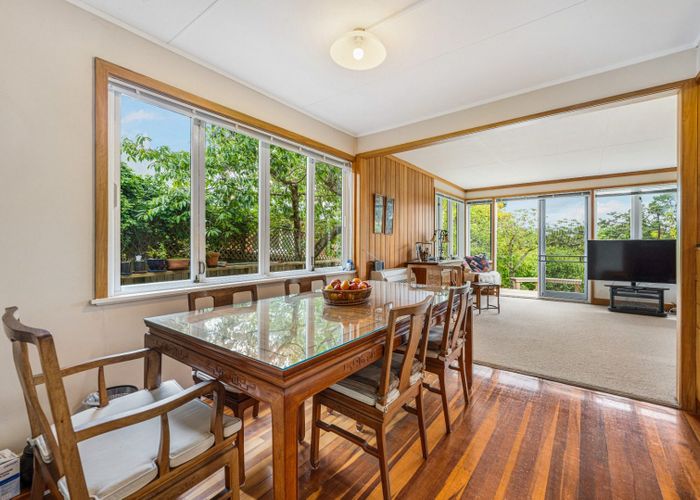  at 42 Clifton Terrace, Fitzherbert, Palmerston North