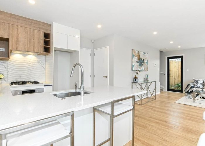  at 32A Albrecht Avenue, Mount Roskill, Auckland