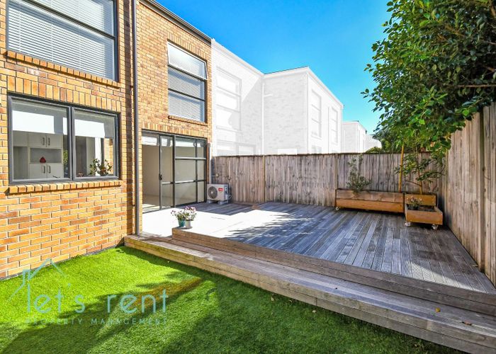  at 55 Scoria Crescent, Stonefields, Auckland
