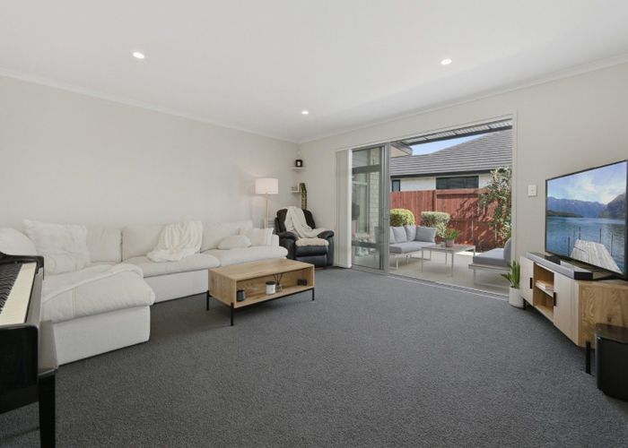  at 78 Penetaka Heights, Pyes Pa, Tauranga, Bay Of Plenty