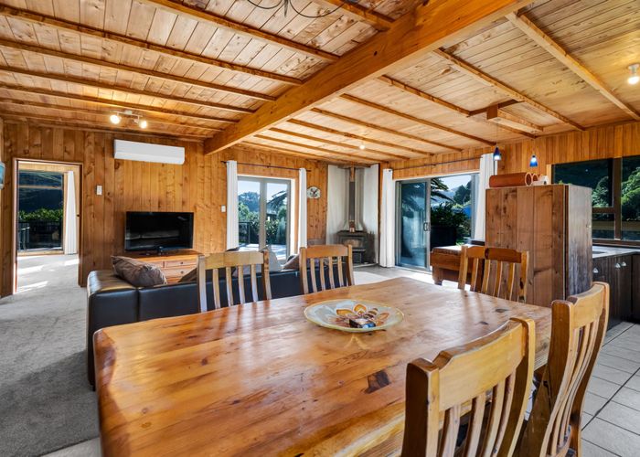  at 173 Te Mahoe Road, Mokau, New Plymouth, Taranaki