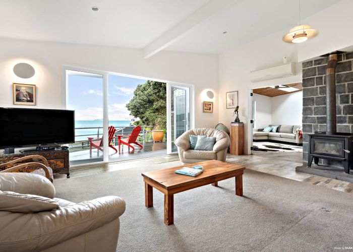  at 6 Whatipu Road, Huia, Auckland