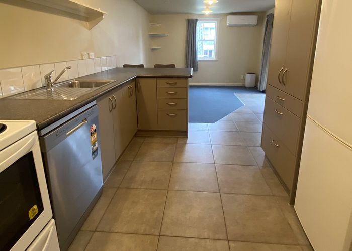 For rent 60A Austin Street (bottom Flat), Mount Victoria, Wellington