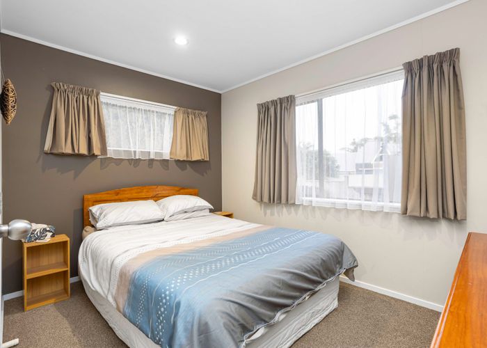  at 43 Polkinghorne Drive, Manly, Rodney, Auckland