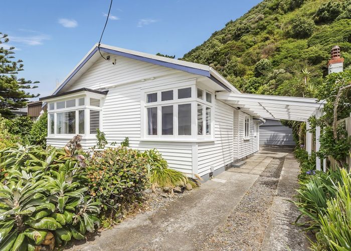  at 117 Breaker Bay Road, Breaker Bay, Wellington