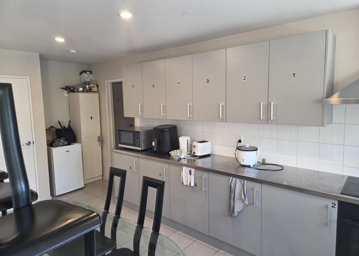  at 15 Kyle Street, Riccarton, Christchurch City, Canterbury