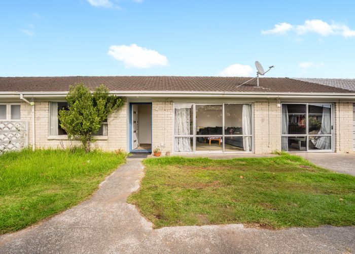  at 2/69 Rangitoto Road, Papatoetoe, Manukau City, Auckland