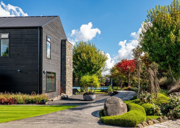  at 18 Quarters Place, Halswell, Christchurch City, Canterbury