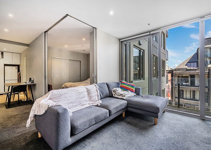  at 410/19 College Street, Te Aro, Wellington