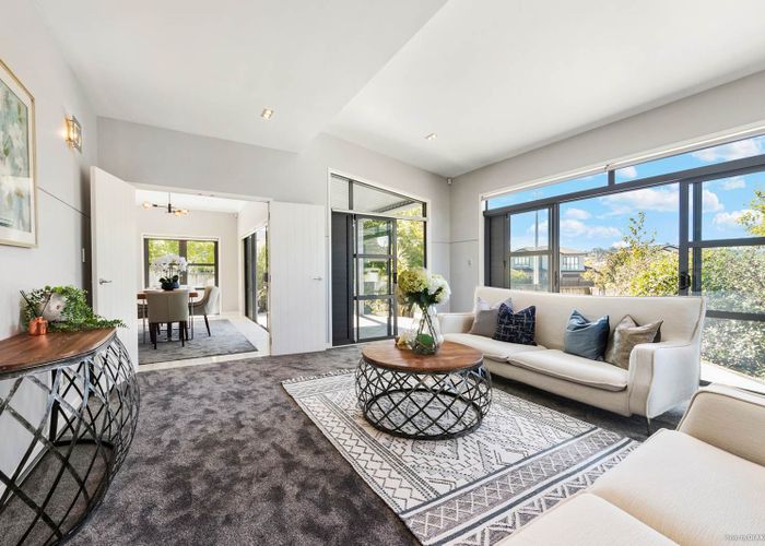  at 7 Reinheimer Place, Flat Bush, Auckland