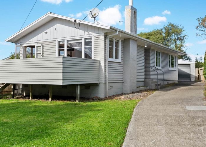 at 45 Fairclough Road, Beach Haven, Auckland