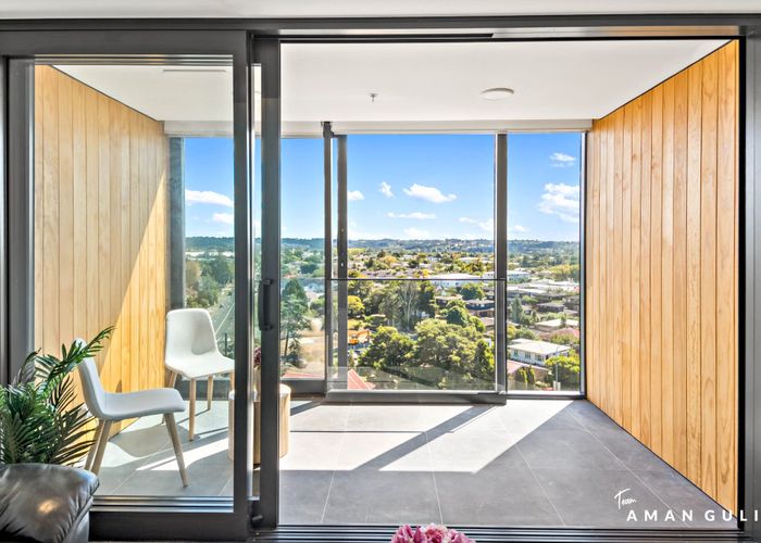  at 1004/1 Buscomb Avenue, Henderson, Waitakere City, Auckland