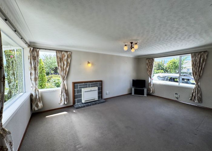  at 16 Geelong Place, Burnside, Christchurch City, Canterbury