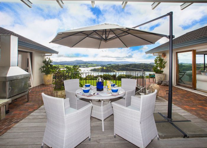  at 16 Kotare Place, Sandspit, Warkworth