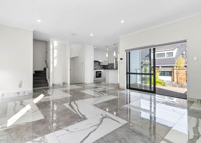  at 4225B Great North Road, Glendene, Waitakere City, Auckland