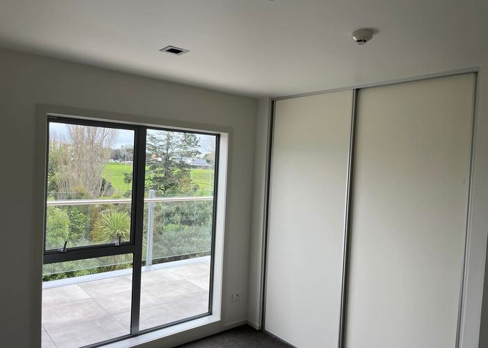 at 324/4 Wagener Place, Mount Albert, Auckland