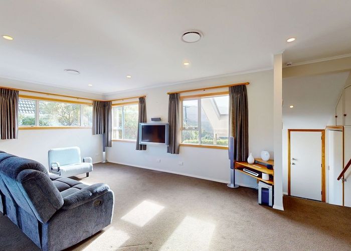  at 1 Berkshire Avenue, Wilton, Wellington, Wellington
